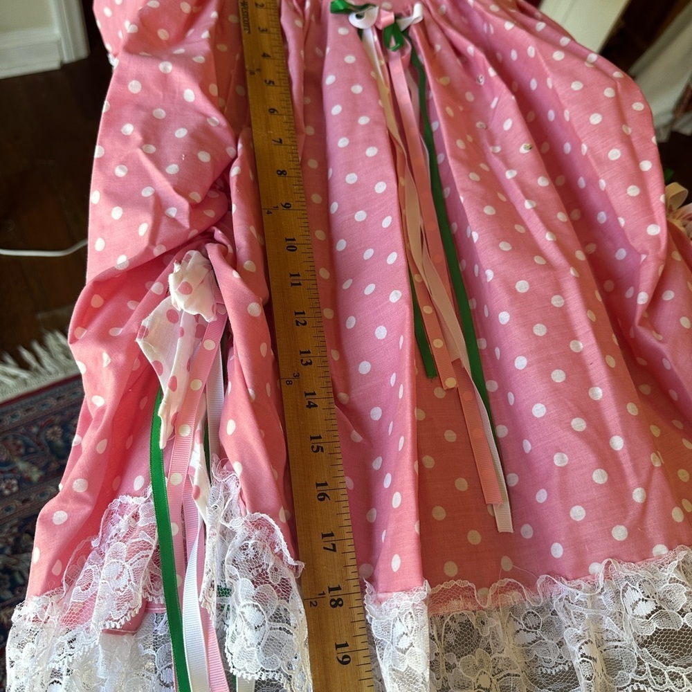 Girls vintage pink polka dot costume. Size 5 - Picture 5 of 7